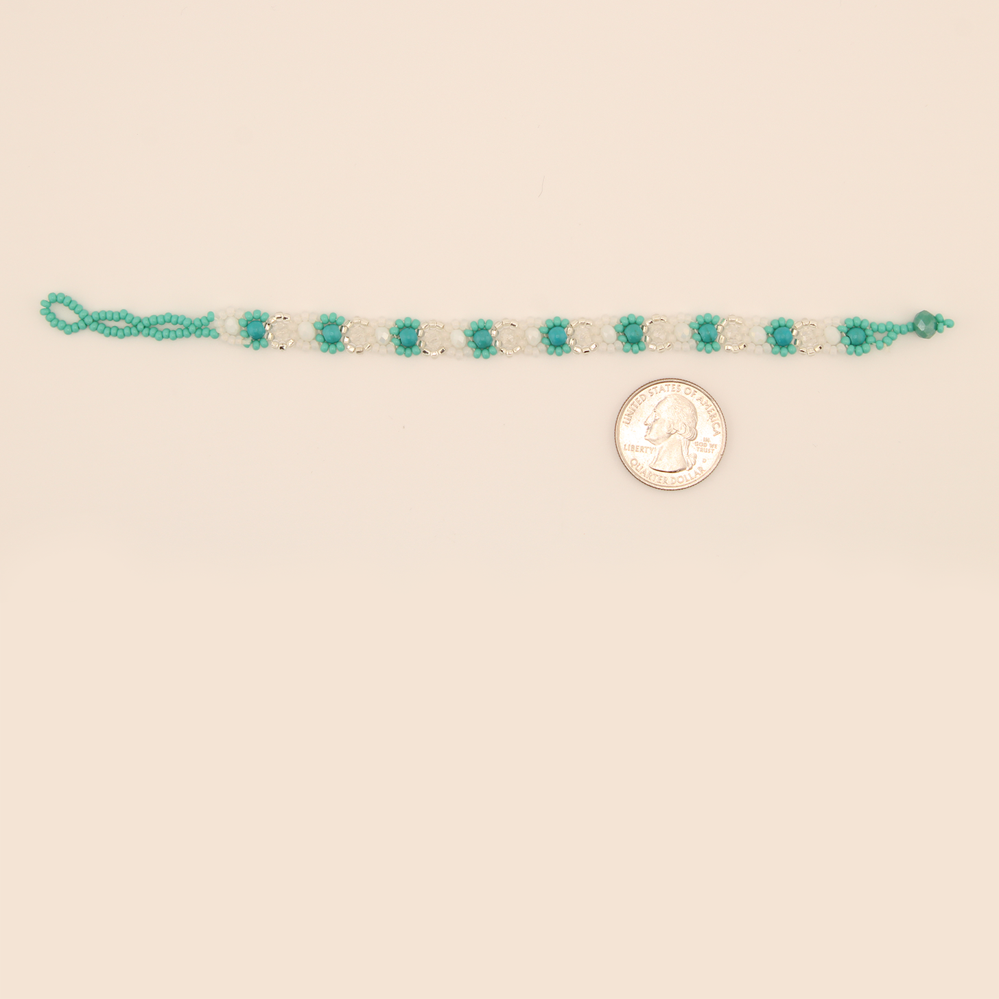 Amor Huichol - Beaded Flower Bracelet - Green and Silver - Small - 8 In