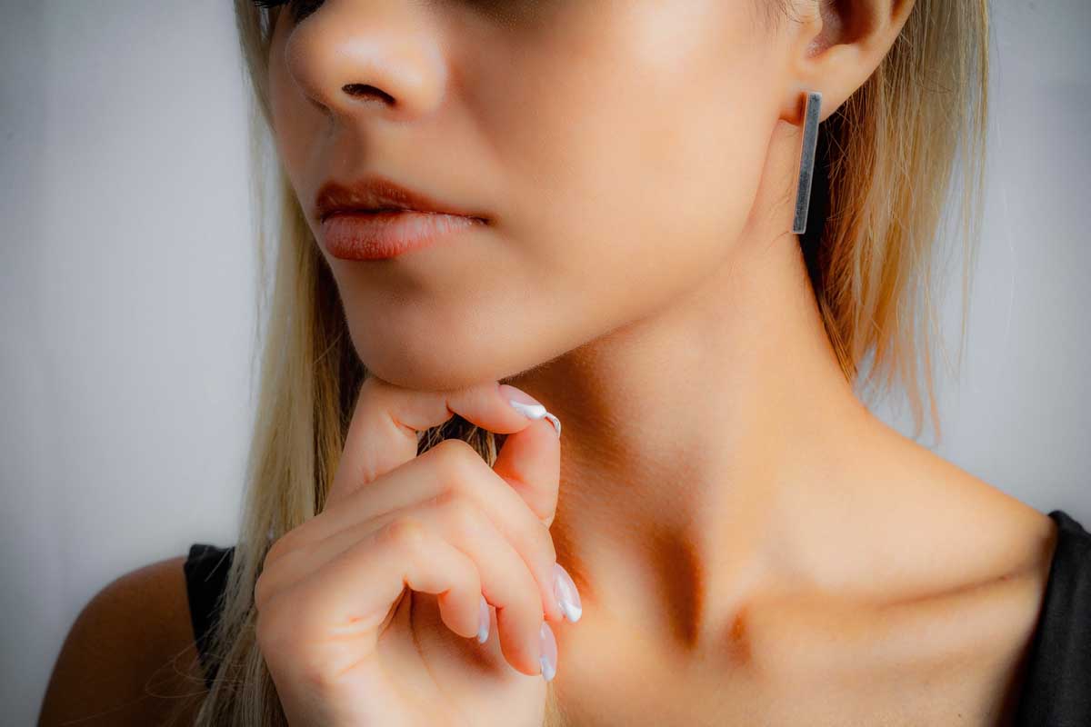 Elegance Bar Stud Earrings Taxco Sterling Silver