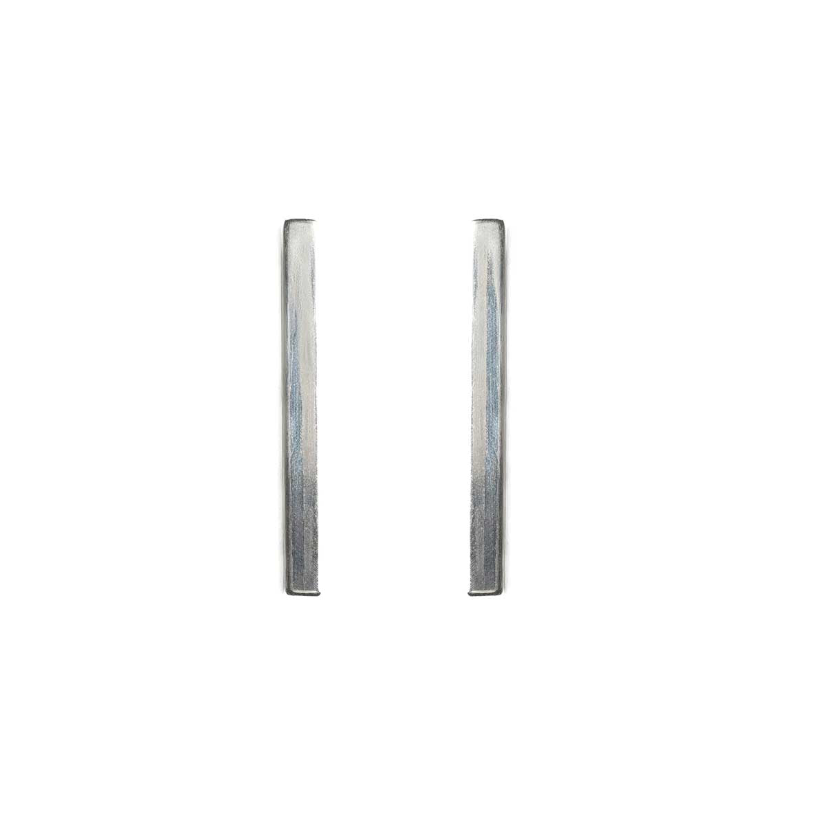 Elegance Bar Stud Earrings Taxco Sterling Silver Detail