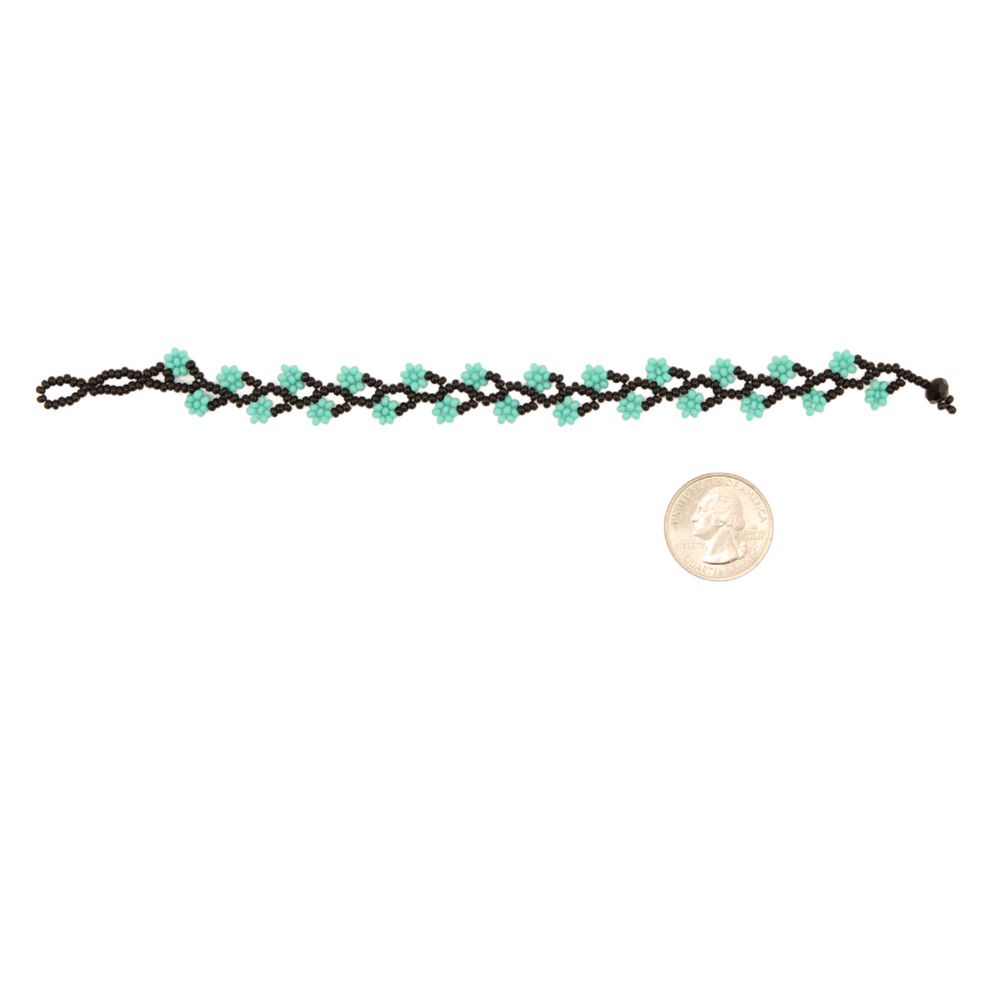 Amor Huichol - Beaded Double Flower Bracelet - Black and Green - Small - 8.25 In