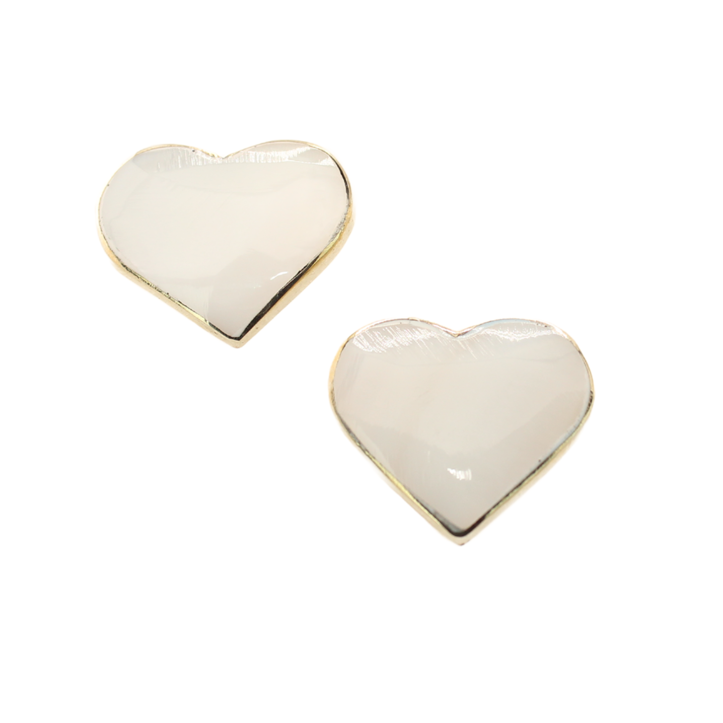 Ocean_sWhisper-HeartStuds-AbaloneMotherofPearl-White-Medium