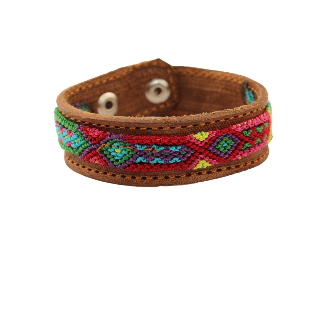 Raíces - Knitted Bracelet - Multicolored - Leather - 9 x 3.25 In