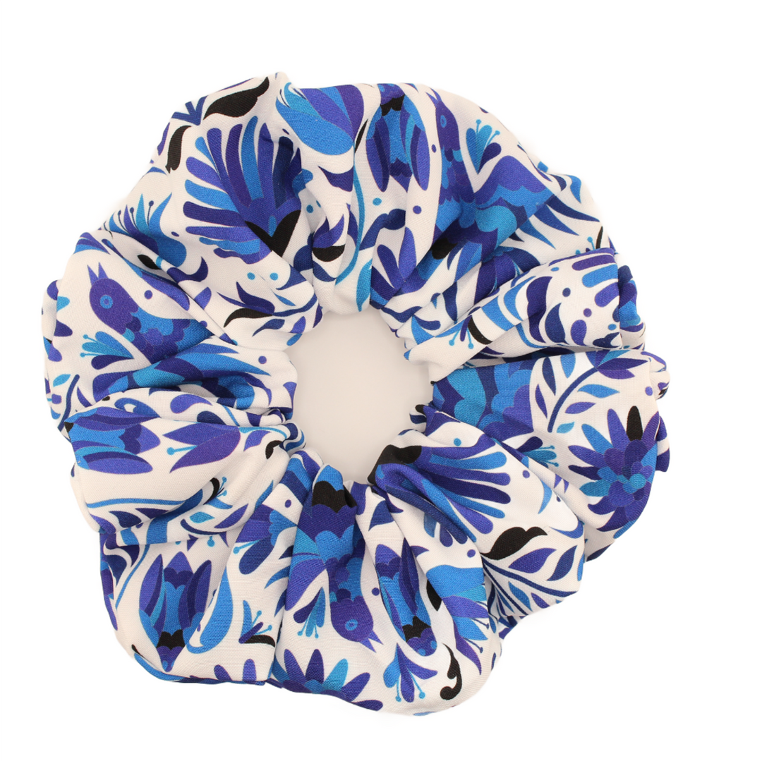 Talavera - Scrunchie - Birds White and Blue - Extra Large - 9 In.